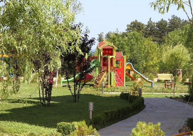 Аппартамент Pines Beach Resort Bjała Zewnętrze zdjęcie