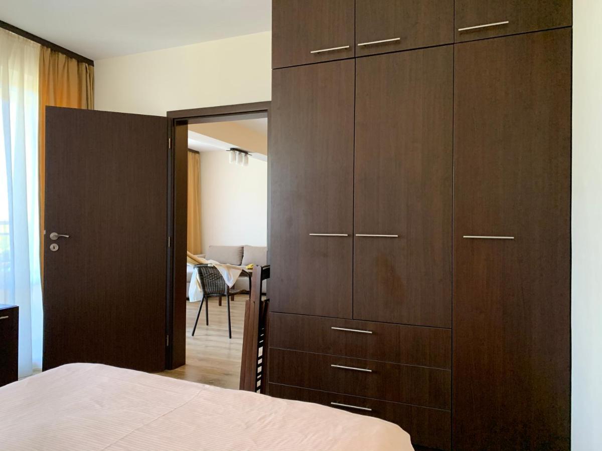 Аппартамент Pines Beach Resort Bjała Zewnętrze zdjęcie
