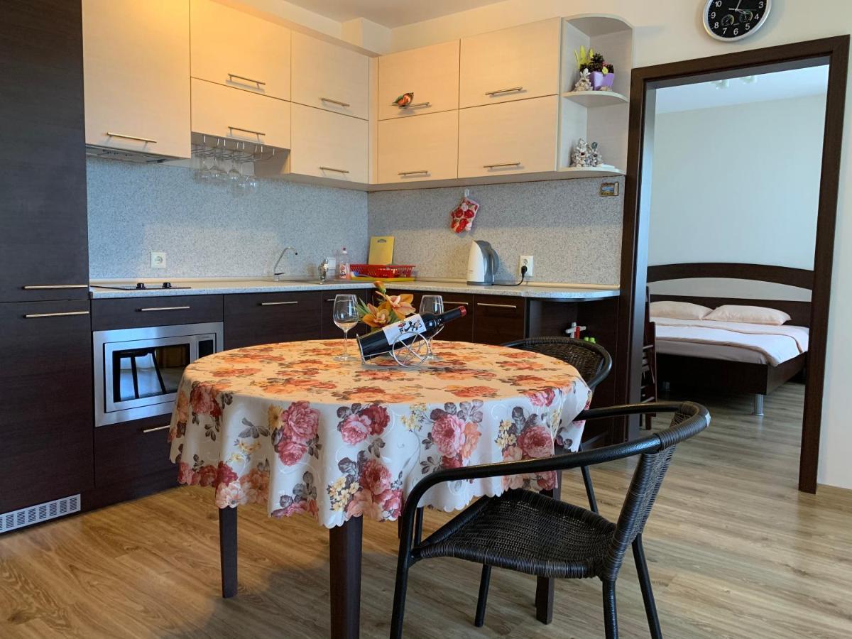 Аппартамент Pines Beach Resort Bjała Zewnętrze zdjęcie