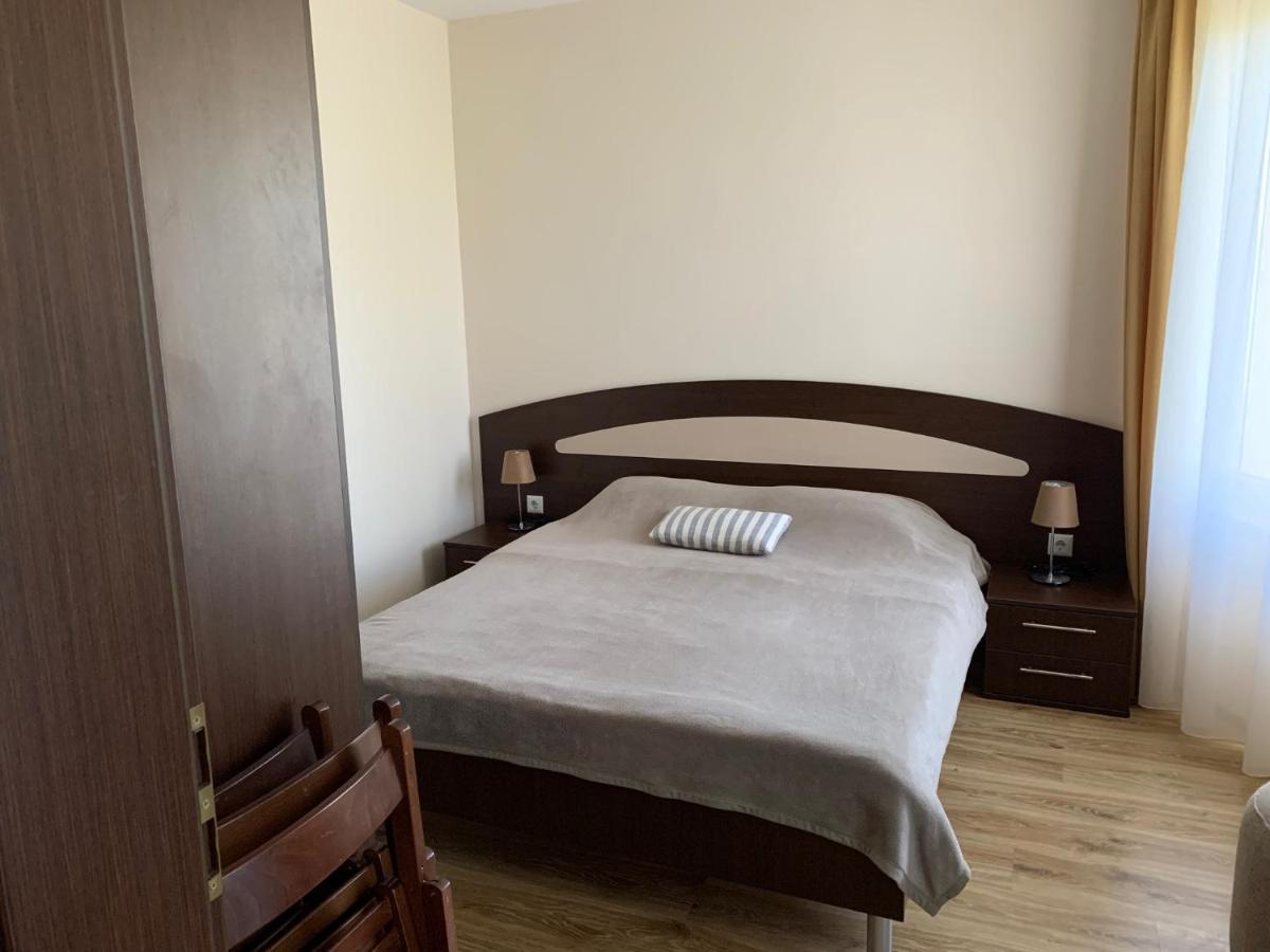 Аппартамент Pines Beach Resort Bjała Zewnętrze zdjęcie
